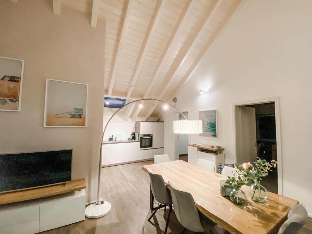 גוטמדינגן Wunderschoene Helle Wohnung Mit Grosser Dachterrasse מראה חיצוני תמונה
